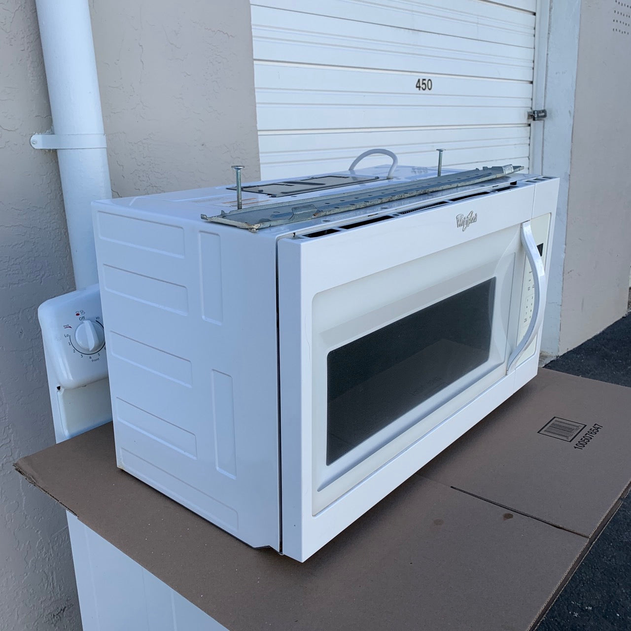 Whirlpool Over-the-Range Microwave Whirlpool Over-the-Range Microwave